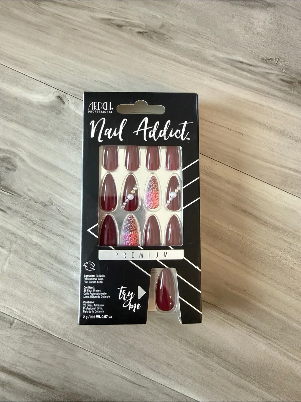 NWT Ardell Nail Addict Premium Press On Nails Diamond Studded Snakeskin Burgundy